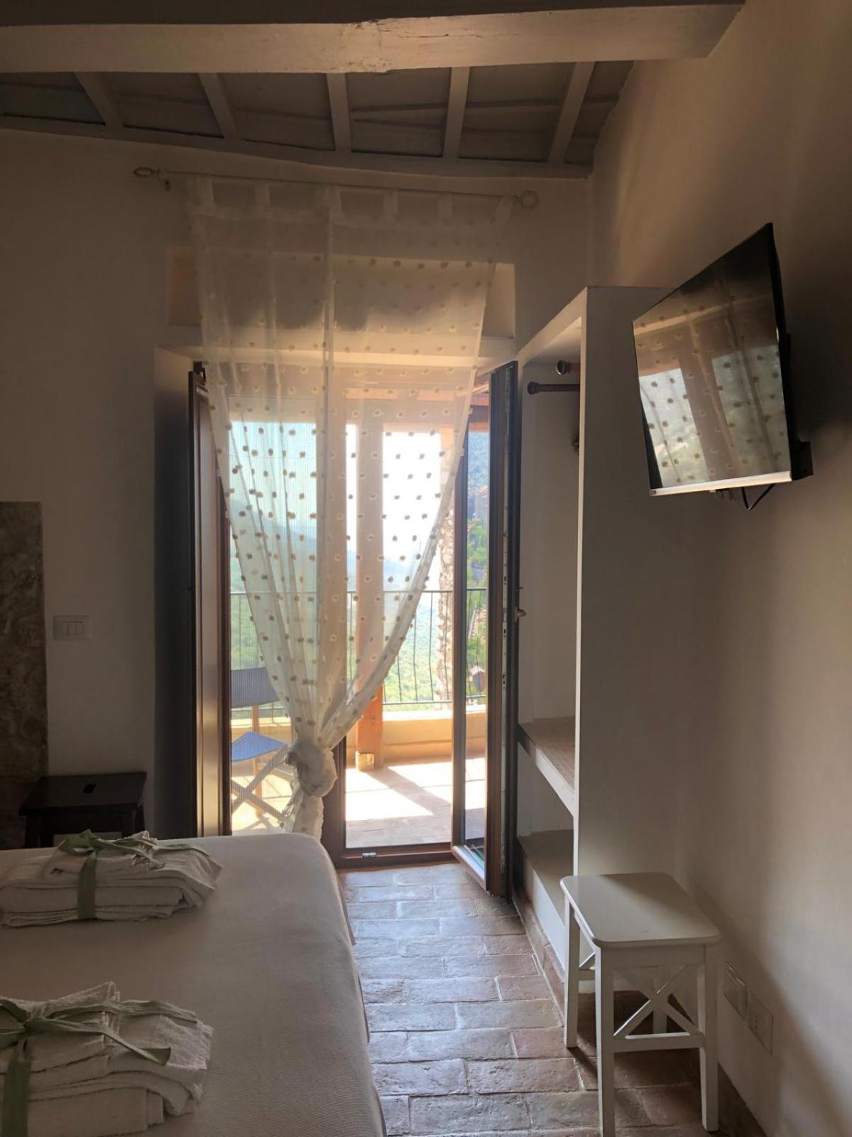 B&B Le Principesse Sermoneta Exterior foto